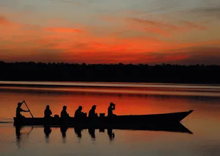 Passeios de Arara Clay Lick Chuncho 3D2N